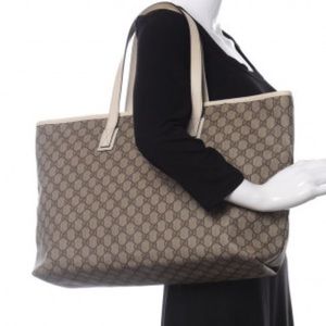✨ X-LARGE ✨ GUCCI SUPREME ZIPPERED SHOPPING TOTE